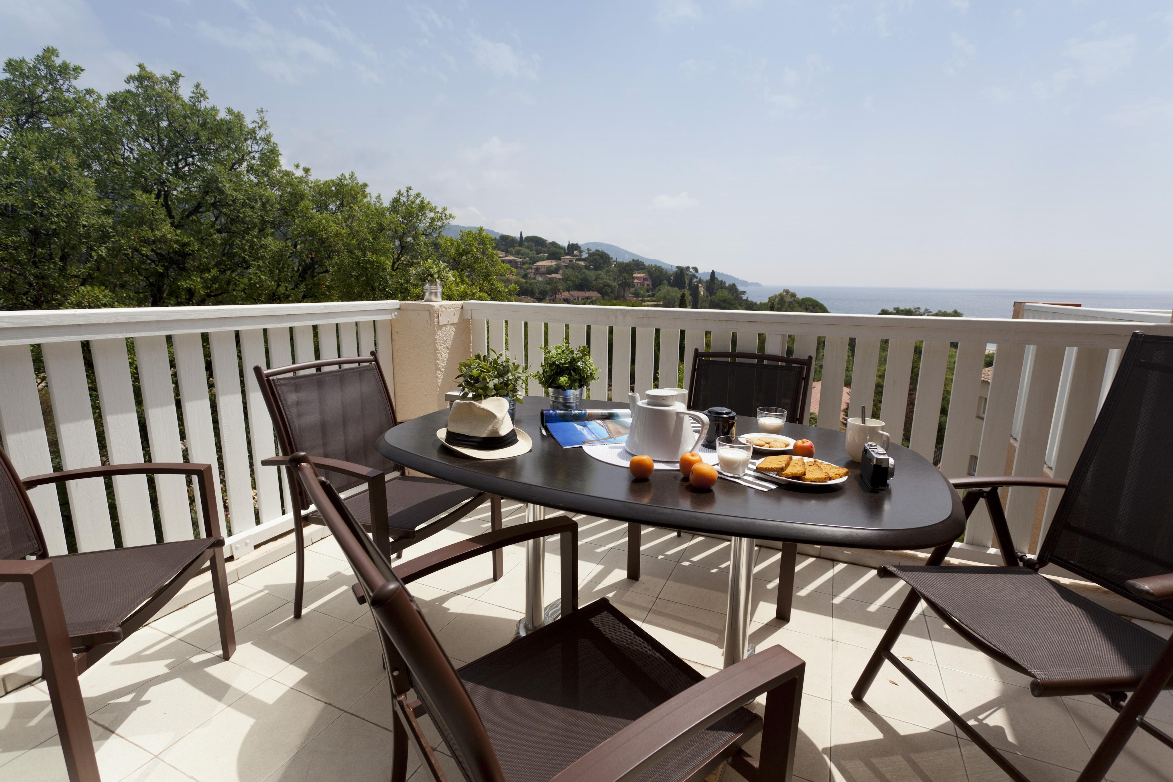 Residence Pierre & Vacances L'Anse De Pramousquier Le Lavandou Bagian luar foto