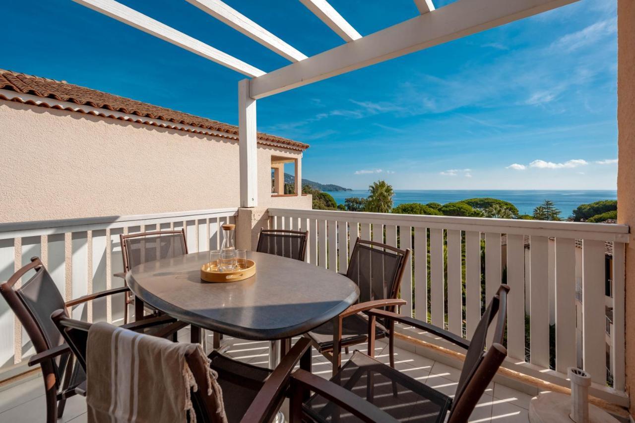 Residence Pierre & Vacances L'Anse De Pramousquier Le Lavandou Bagian luar foto